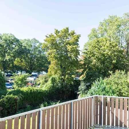 Perle Am Maschsee. Ein Haus Mit Garten Und 4 Zimmern Hannover Exterior photo
